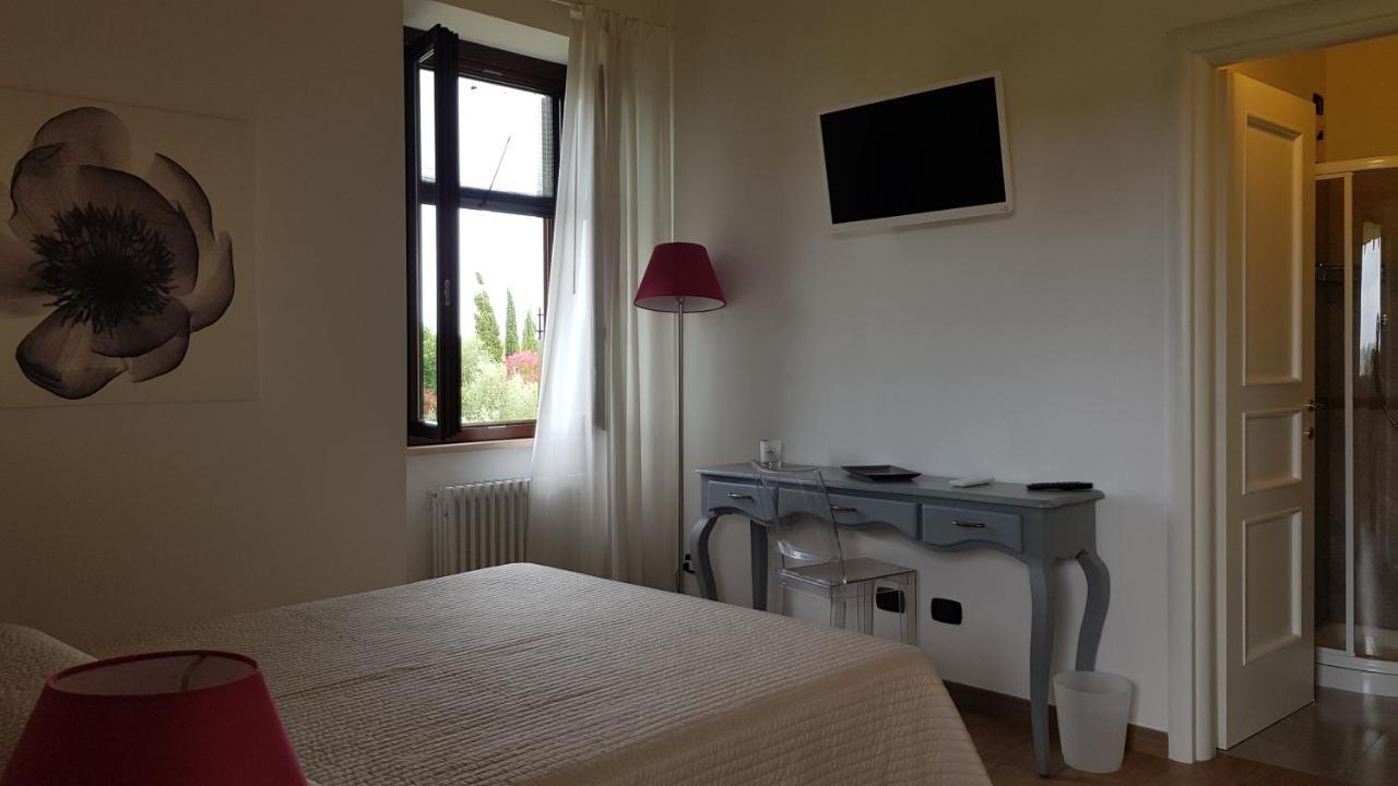 Il Casale Degli Ulivi - Agriturismo - Tenimenti Leone Lanuvio 外观 照片