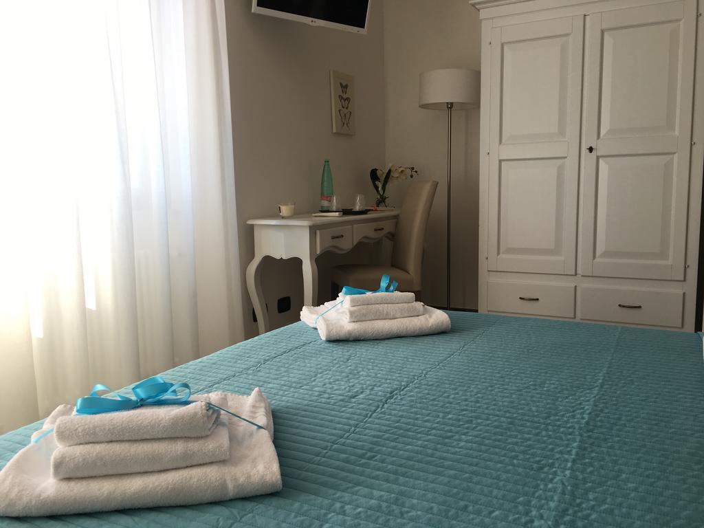 Il Casale Degli Ulivi - Agriturismo - Tenimenti Leone Lanuvio 外观 照片