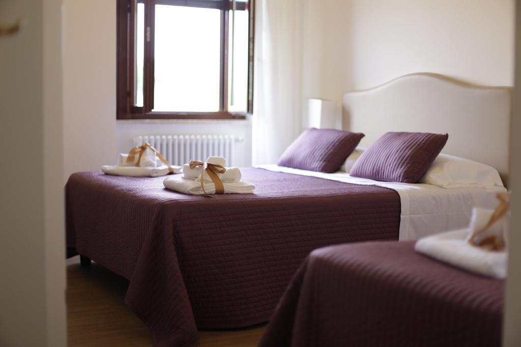 Il Casale Degli Ulivi - Agriturismo - Tenimenti Leone Lanuvio 外观 照片